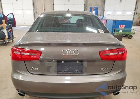2012 Audi A6 Premium Plus z USA, uszkodzony, nr VIN WAUGGAFC7CN125843